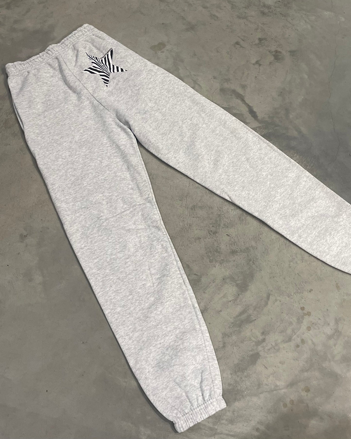 Le pantalon de survêtement Zebra