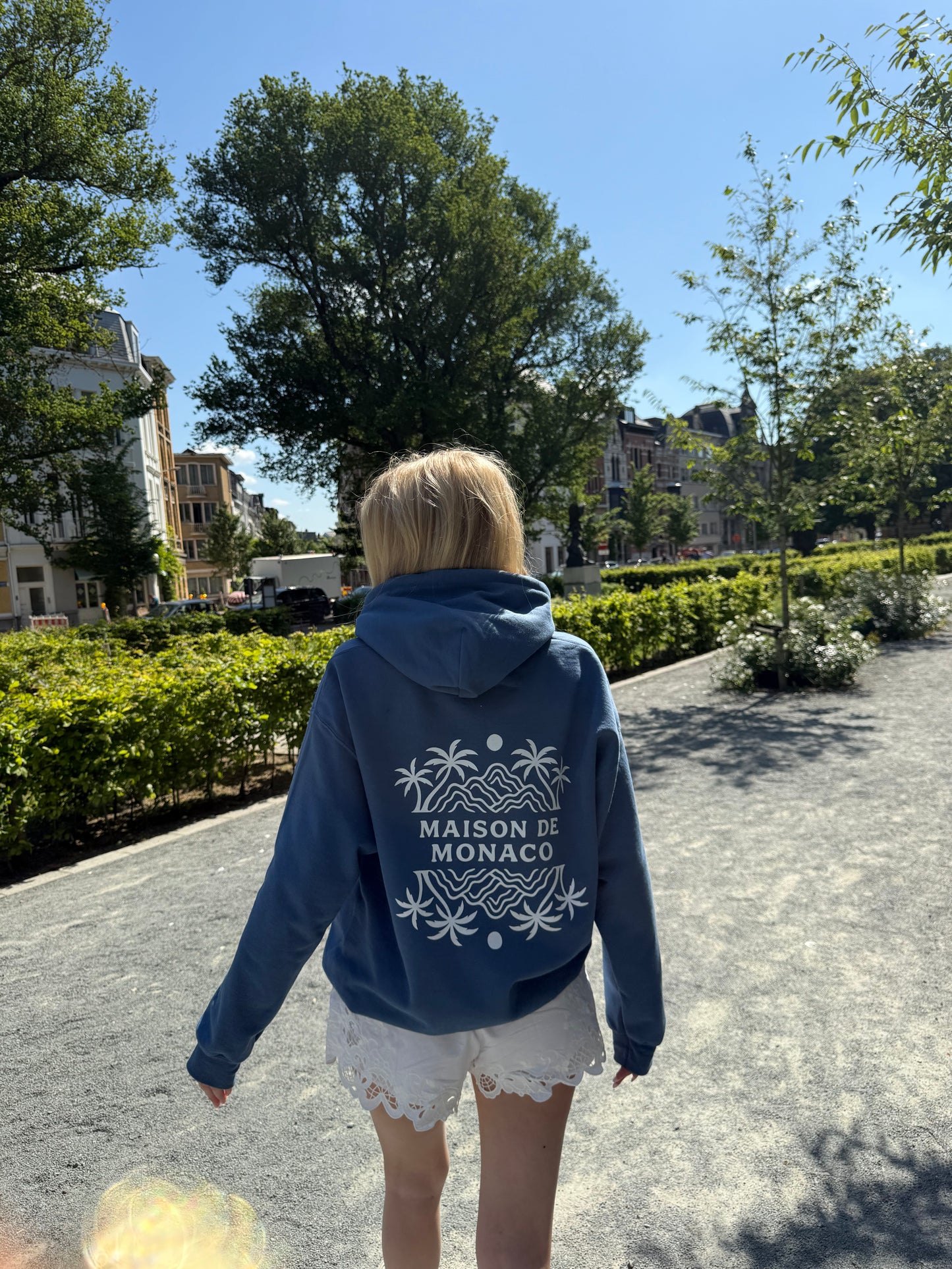 Sweat à capuche La Riviera Bleu
