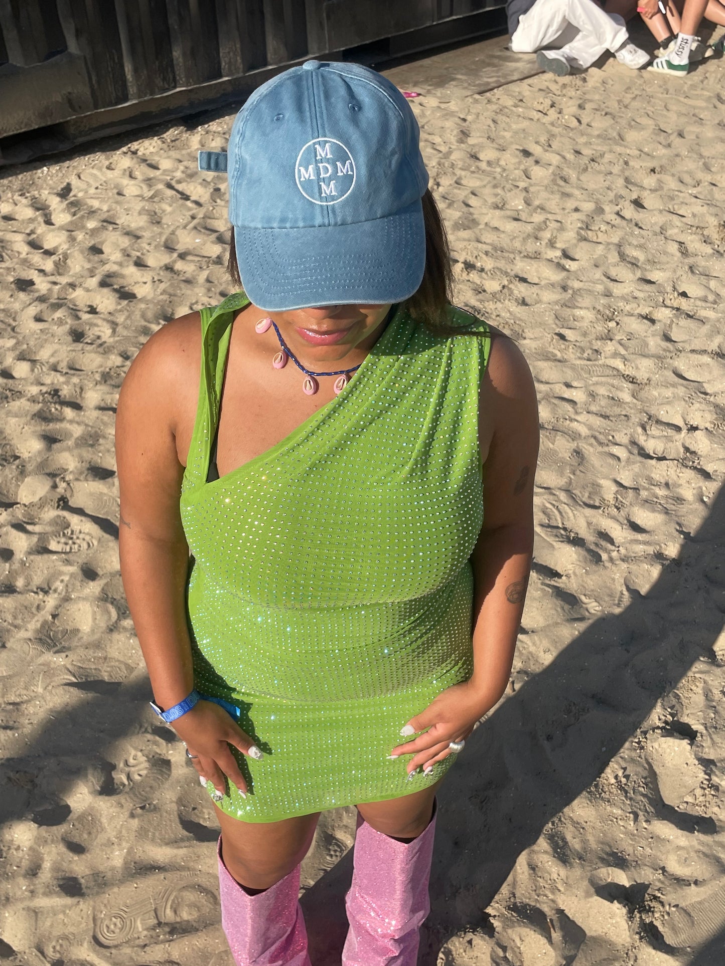The MDM cap