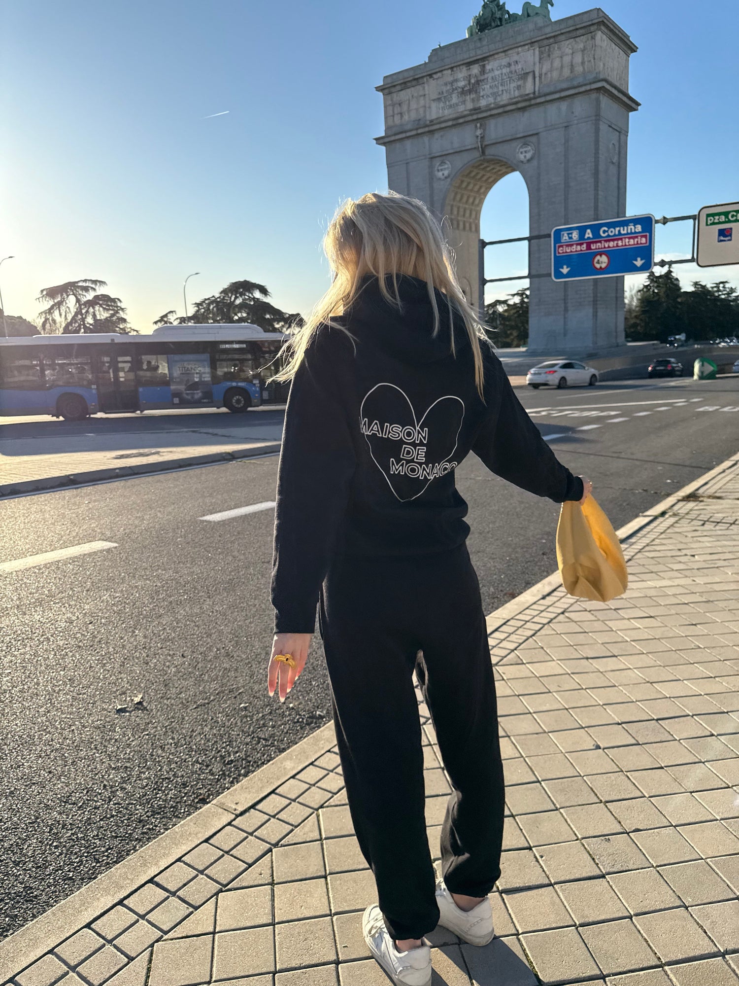 Black Amore Collection