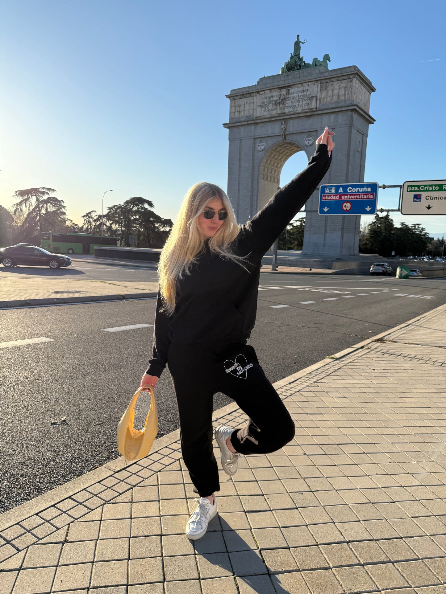 The black Amore hoodie