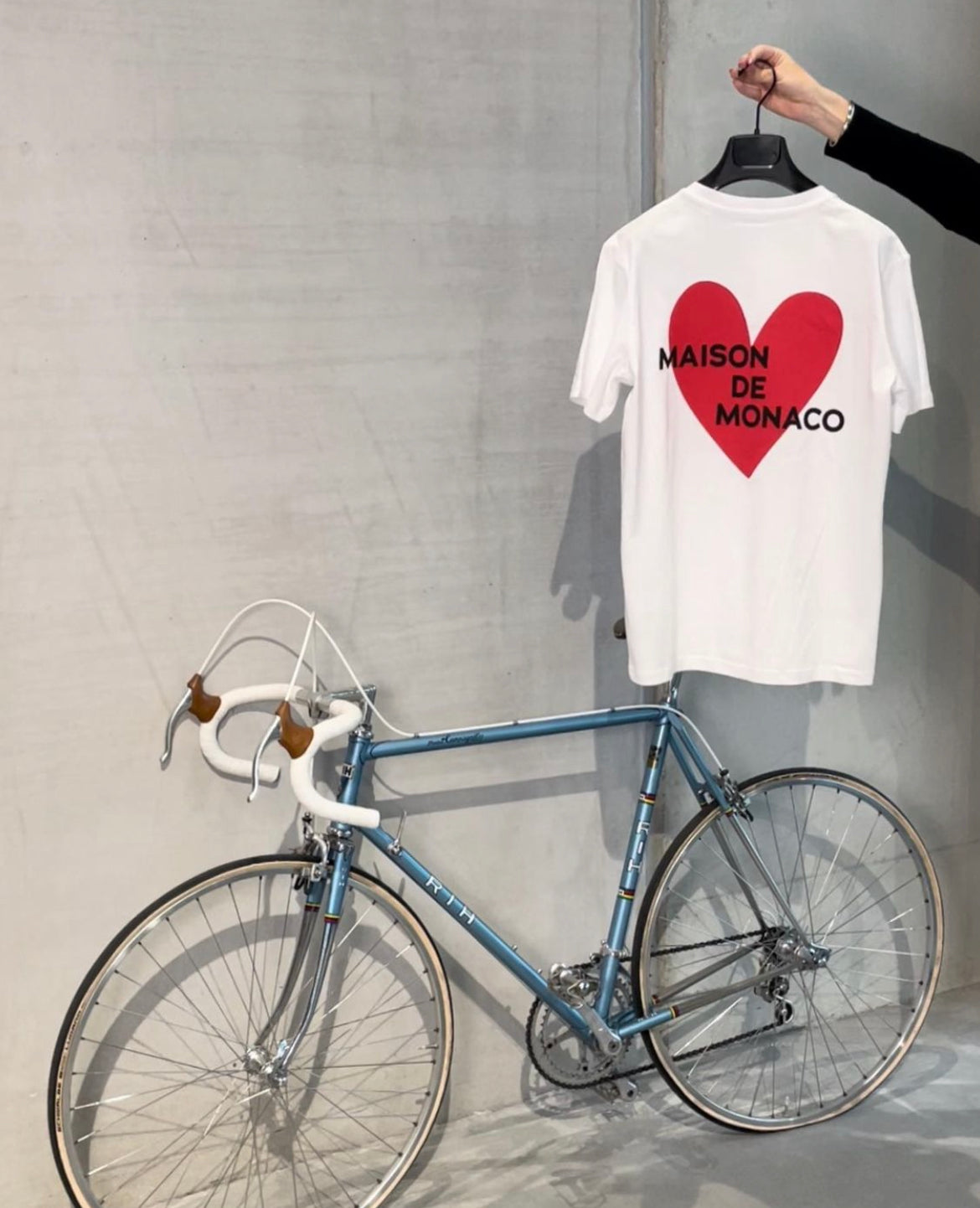 Le t-shirt Amore